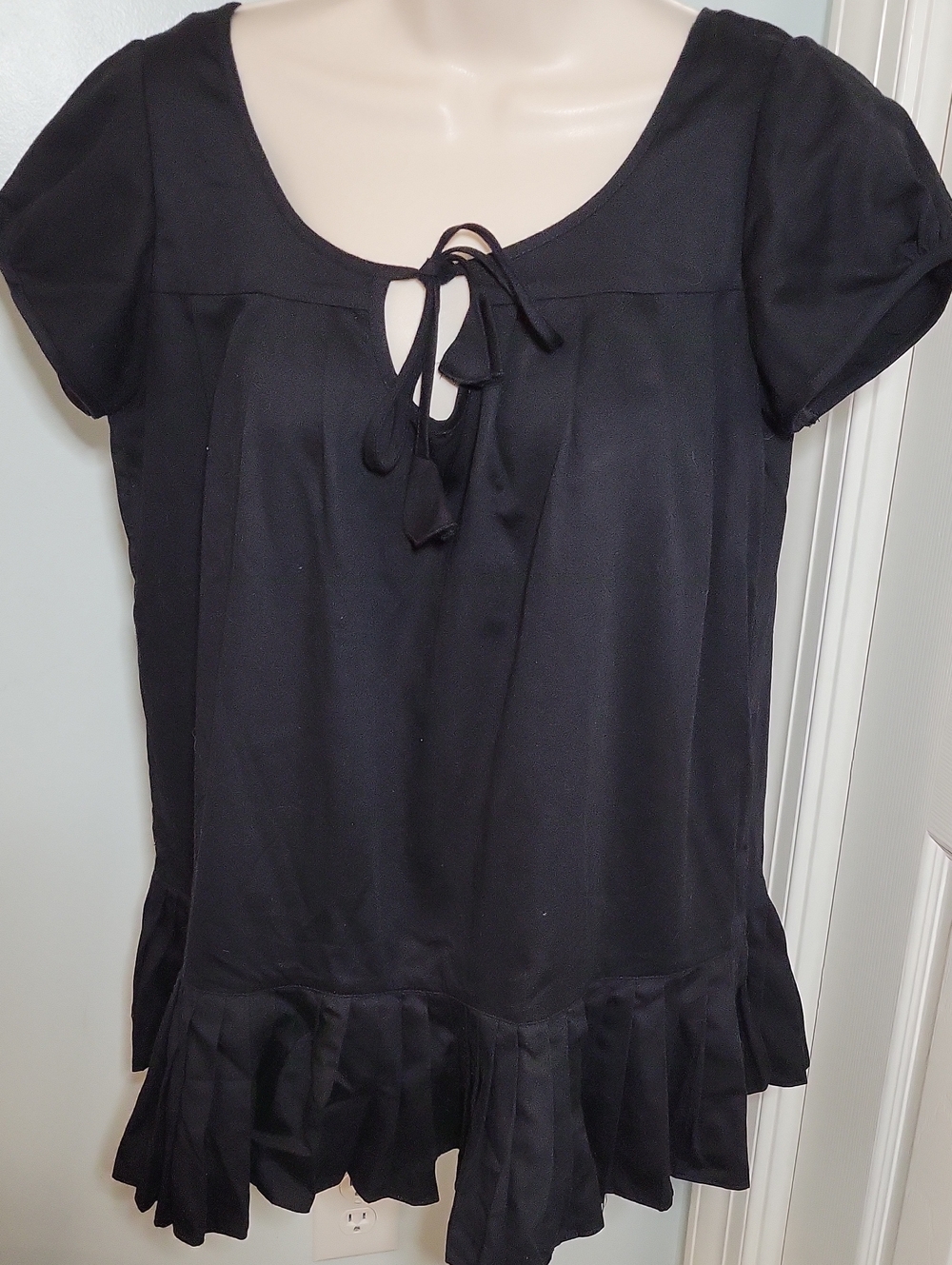 Jovovich-Hawk Black Tie-Front Pleated Hem Women's Cotton Top Size Small